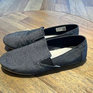 Black womens Toms